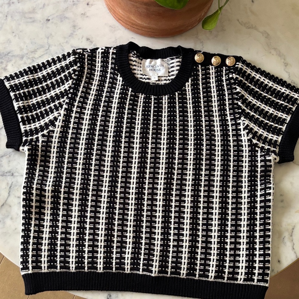 Black and White Crew Neck Sweater